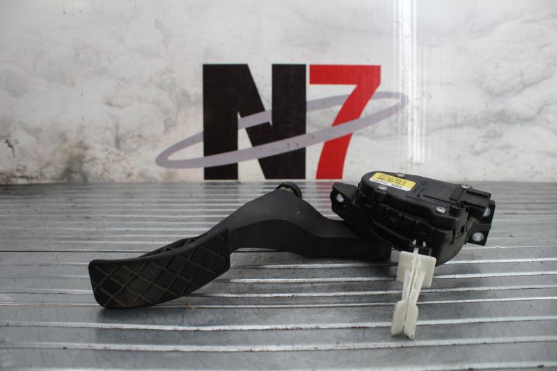 Pedale d'accelerateur AUDI 1.8L I Essence - 1