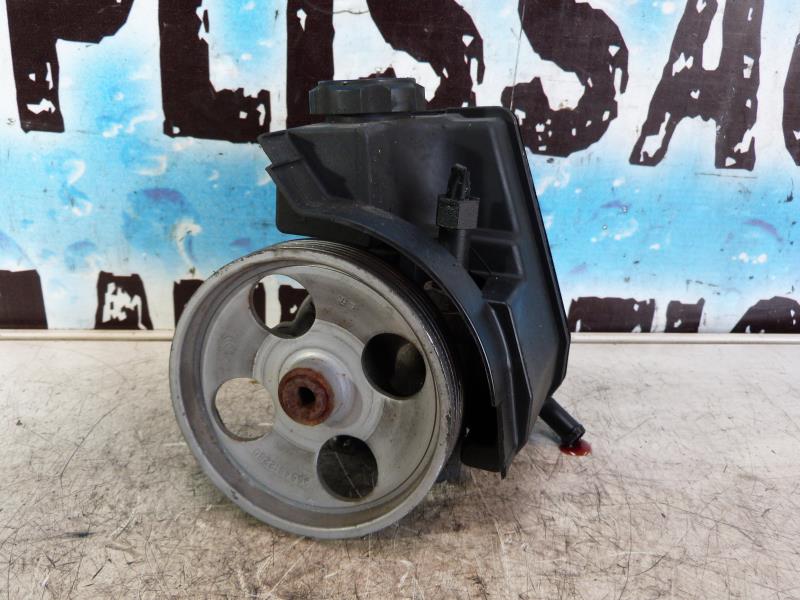 Pompe de direction PEUGEOT 206 Diesel - 1