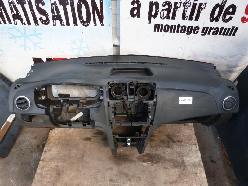 Tableau de bord DACIA SANDERO 2 PHASE 1 Diesel - 1