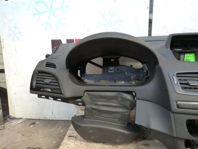 Tableau de bord RENAULT MEGANE 3 PHASE 1 Diesel - 1