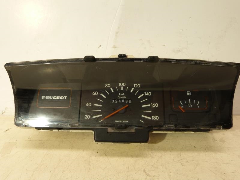 Compteur PEUGEOT 205 PHASE 2  - 1