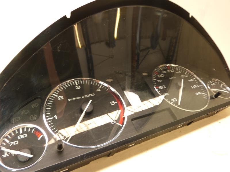 Compteur PEUGEOT 407  - 1