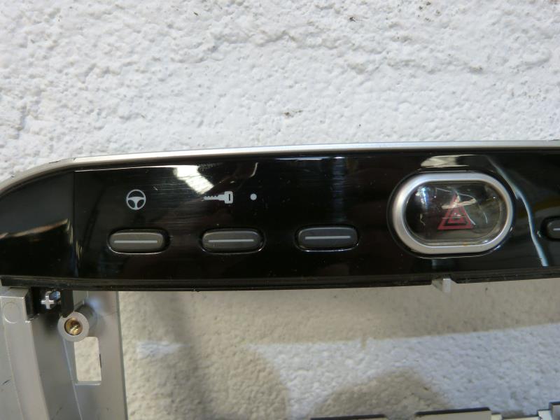 Interruttore luci emergenza FIAT PUNTO EVO 3 Diésel - 1