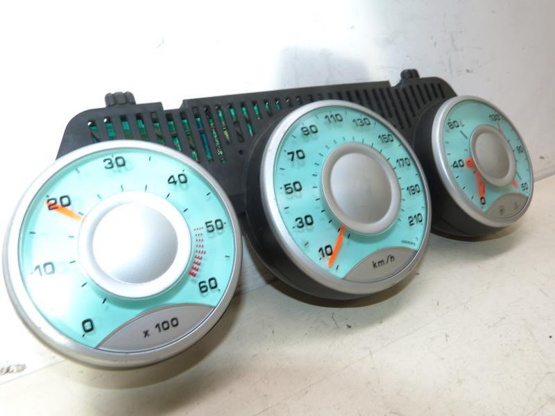 Compteur CITROEN C8  - 1