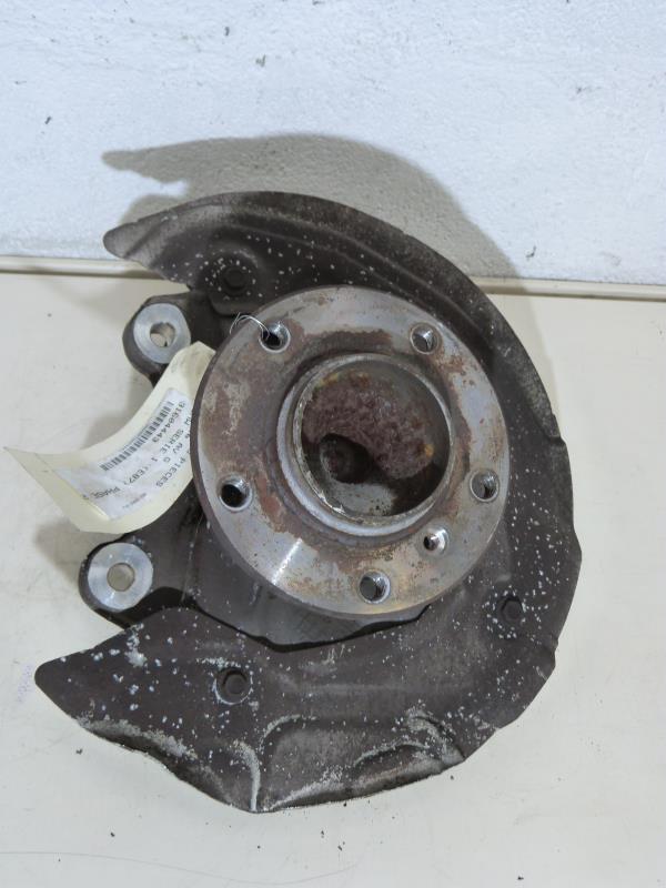 Fusee avant gauche BMW SERIE 1 E87 PHASE 2 Diesel - 1