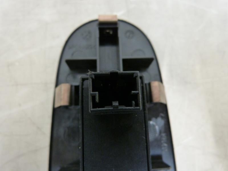 Interruttore lavacristalli anteriore destro FIAT PUNTO EVO 3 Diésel - 1