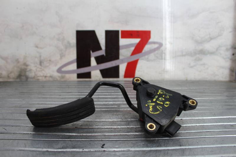 Pedale d'accelerateur RENAULT CLIO 3 PHASE 2 BREAK Diesel - 1