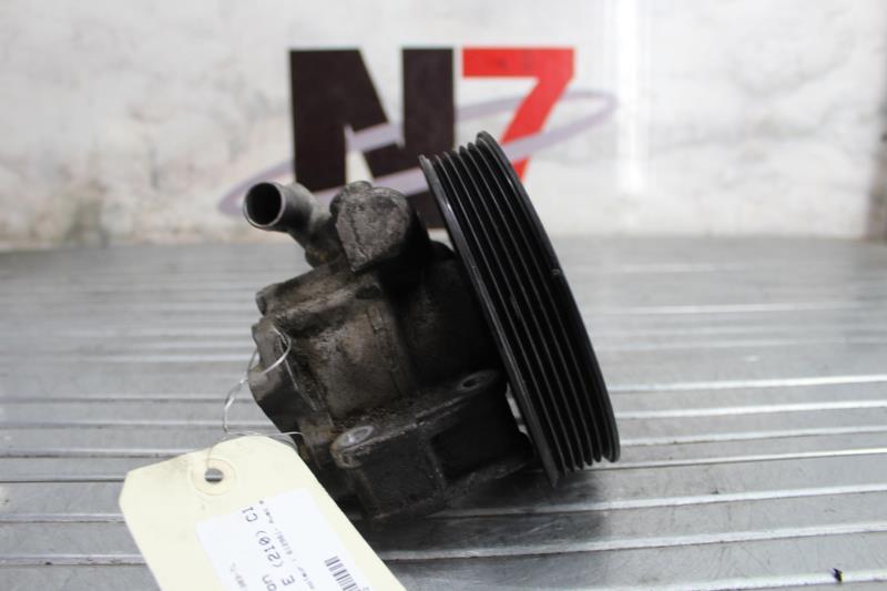 Pompe de direction MERCEDES CLASSE E 210 PHASE 2 Diesel - 1