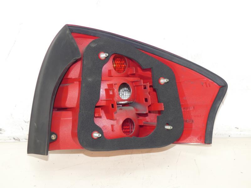 Fanale posteriore principale destro (luci) AUDI A4 2 PHASE 1 Diésel - 1