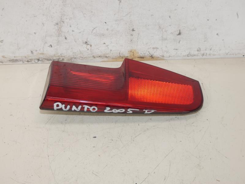 Gruppo ottico posteriore secondario destro (luci) FIAT PUNTO 2 PHASE 2 Diésel - 1