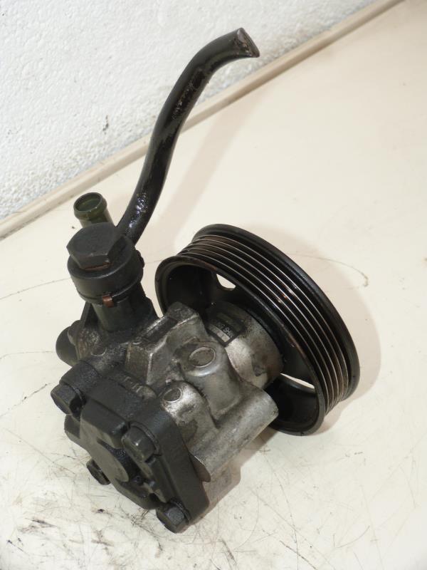 Pompe de direction HYUNDAI ACCENT 2 Diesel - 1