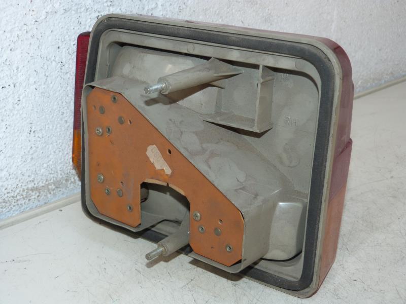 Fanale posteriore principale destro (luci) ROVER METRO PHASE 2 Gasolina - 1