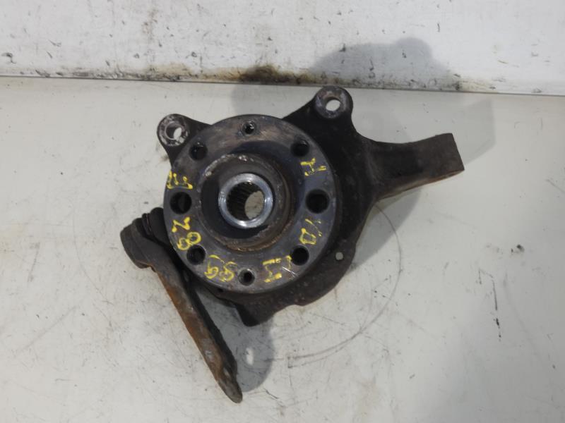 Fusee avant droit RENAULT R21 PHASE 1  - 1