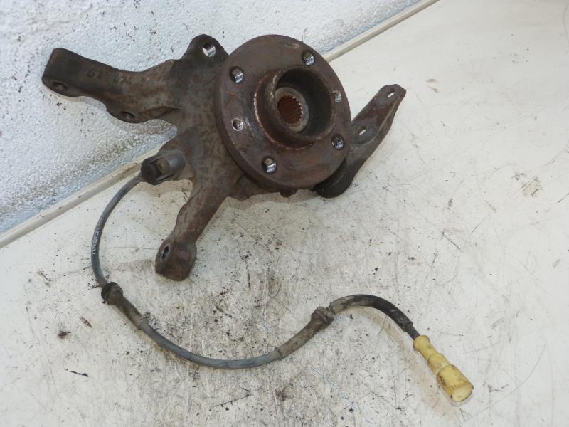 Fusee avant droit RENAULT CLIO 2 PHASE 1 Diesel - 1