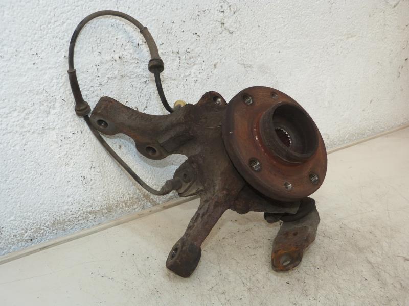 Fusee avant droit RENAULT CLIO 2 PHASE 2 Essence - 1
