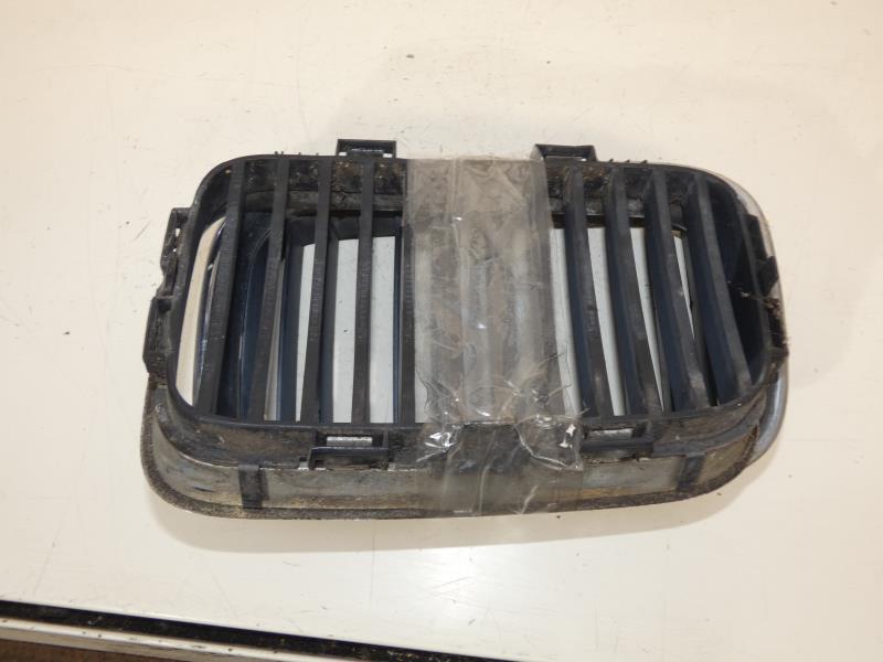 Grille de calandre BMW SERIE 3 E36 COMPACT Diesel - 1