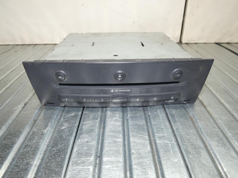 Chargeur CD RENAULT MEGANE 2 PHASE 1 Essence - 1