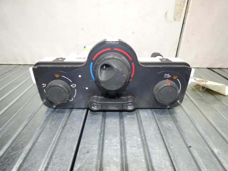Commande chauffage RENAULT CLIO 3 PHASE 2 Diesel - 1