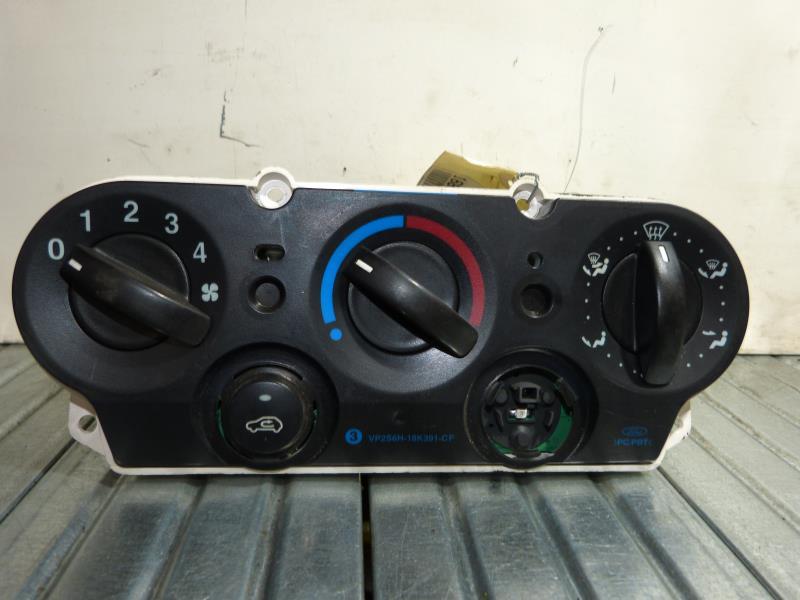 Commande chauffage FORD FIESTA 5 PHASE 1 Diesel - 1
