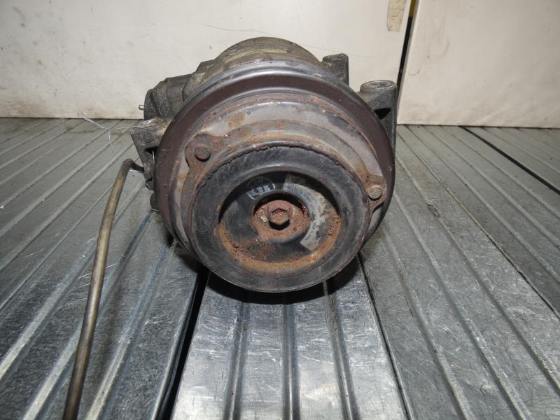 Compresseur clim AUDI A4 1 PHASE 1 Diesel - 1