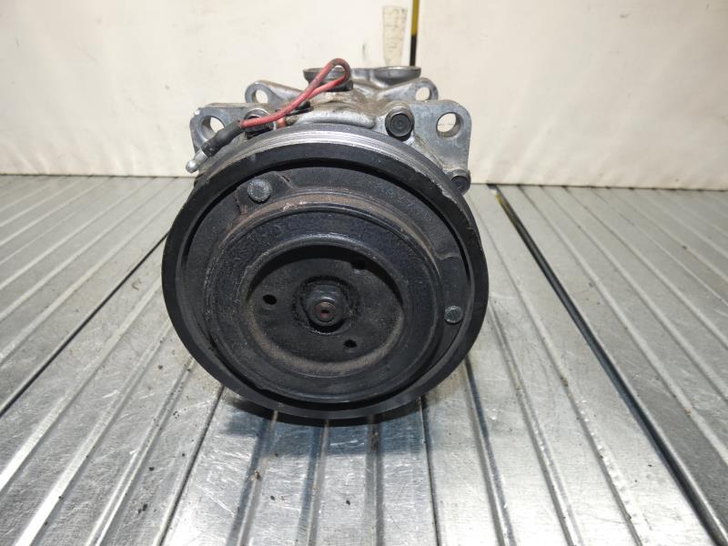 Compresseur clim RENAULT CLIO 1 PHASE 3 Essence - 1