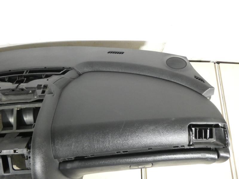 Tableau de bord PEUGEOT 407 PHASE 1 Diesel - 1