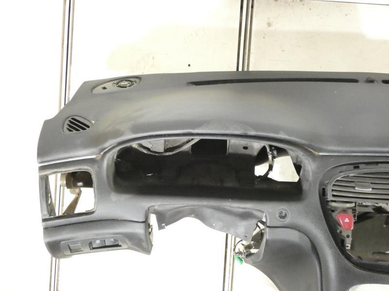 Tableau de bord PEUGEOT 607 PHASE 1 Diesel - 1