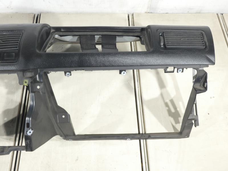 Tableau de bord VOLKSWAGEN GOLF 4 Diesel - 1