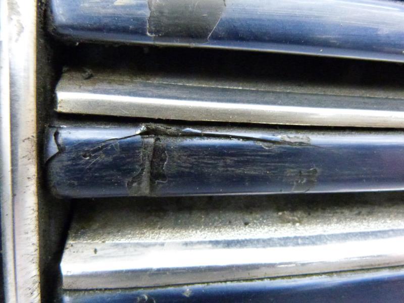Calandre PEUGEOT 405 PHASE 2 BREAK Diesel - 1