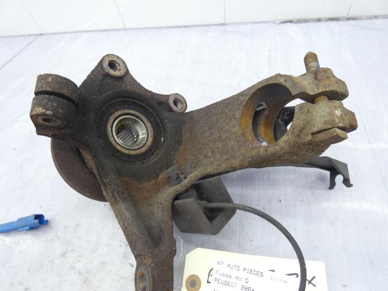 Fusee avant droit PEUGEOT 206+ Essence - 1