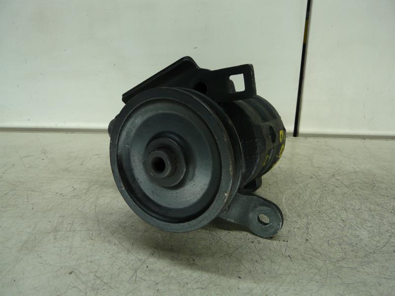 Pompe de direction PEUGEOT 405  - 1