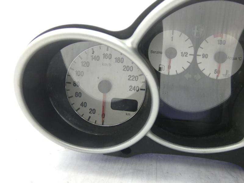 Compteur ALFA ROMEO 147 PHASE 1 Essence - 1