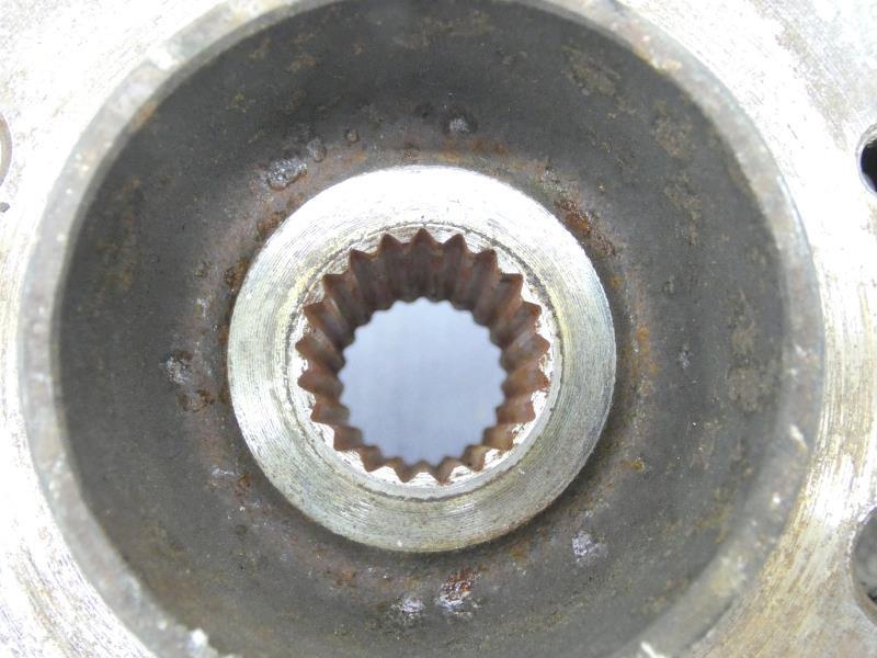 Fusee avant gauche RENAULT CLIO 2 PHASE 1 Diesel - 1