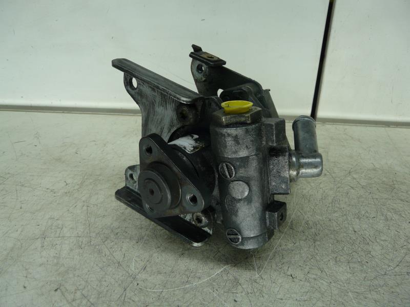 Pompe de direction BMW SERIE 5 E 39  - 1