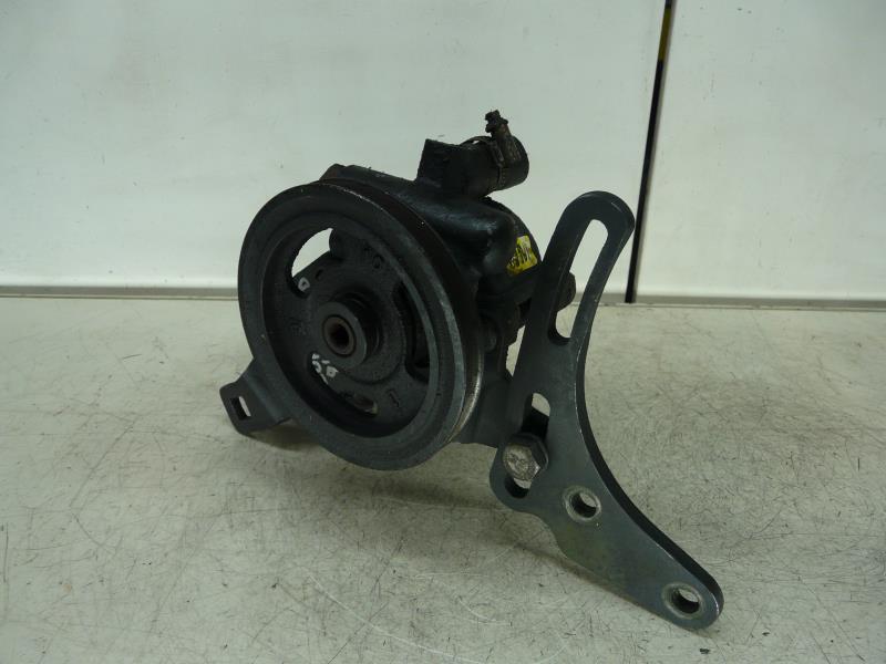 Pompe de direction OPEL CORSA A  - 1