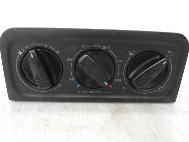 Commande chauffage VOLKSWAGEN VENTO Essence - 1