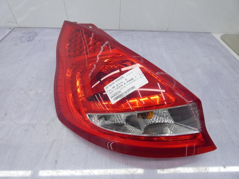 Fanale posteriore principale sinistro (luci) FORD FIESTA 6 PHASE 1 Diésel - 1