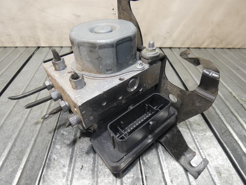 Blocco ABS (antibloccaggio freni) RENAULT CLIO 4 PHASE 1 BREAK Diésel - 1