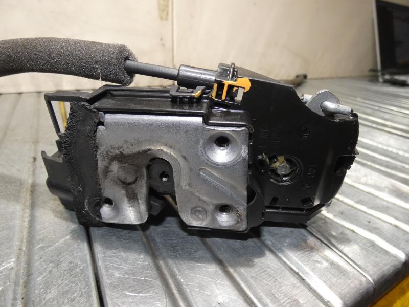 Serrure arriere droit RENAULT CLIO 4 PHASE 1 Diesel - 1