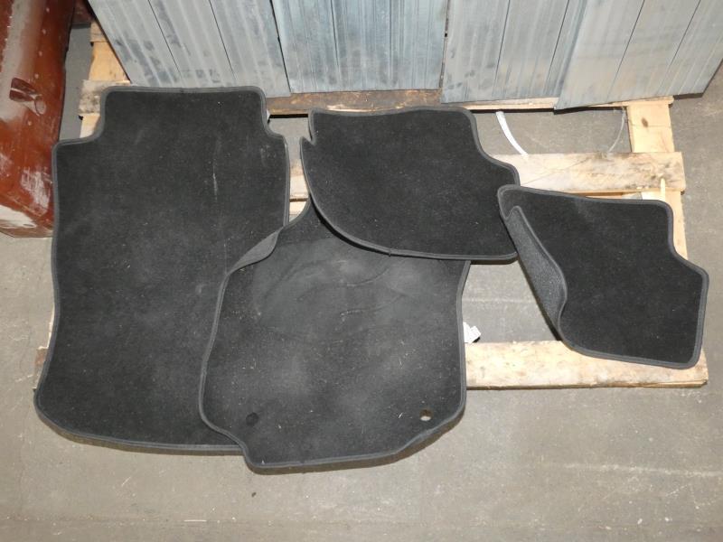 Tapis de sol RENAULT CLIO 4 PHASE 1 BREAK Diesel - 1