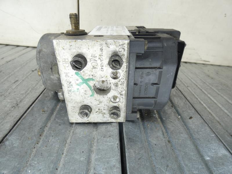 Blocco ABS (antibloccaggio freni) PEUGEOT 406 PHASE 1 Diésel - 1