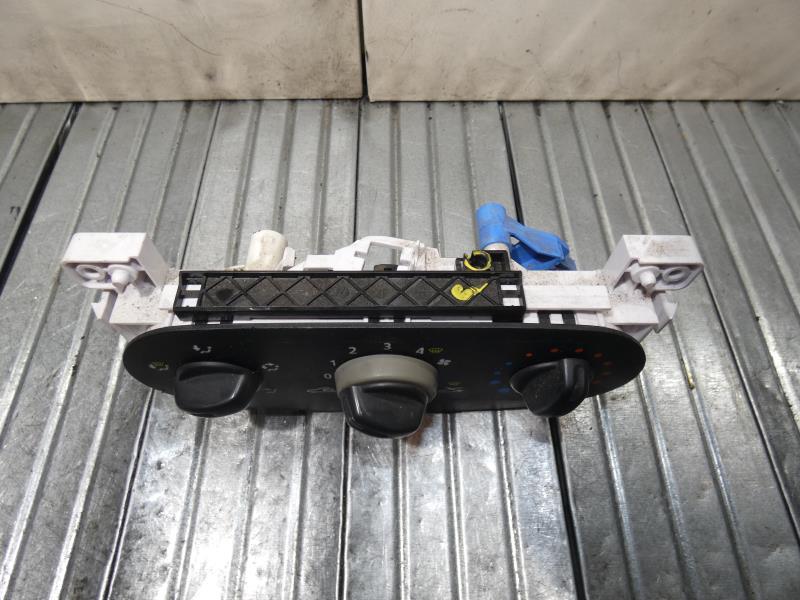 Commande chauffage DACIA SANDERO 1 Diesel - 1