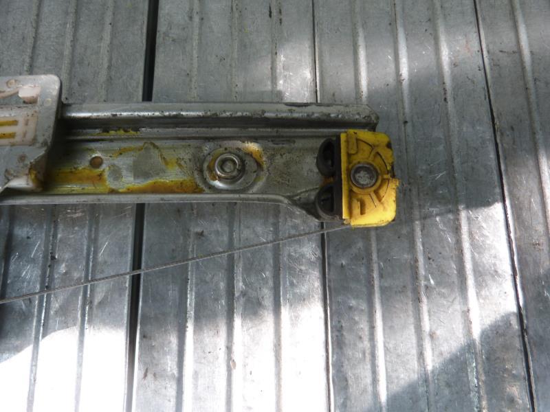 Leve vitre electrique avant gauche BMW SERIE 3 E46 PHASE 1 Diesel - 1