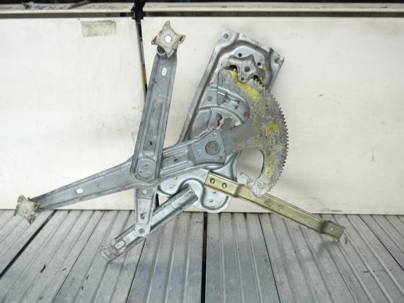 Alzacristalli manuale posteriore destro BMW SERIE 5 E34 TOURING BREAK Diésel - 1