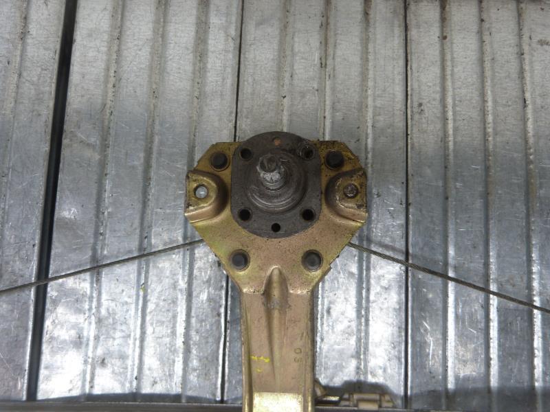 Alzacristalli manuale posteriore sinistro OPEL VECTRA B PHASE 1 Diésel - 1