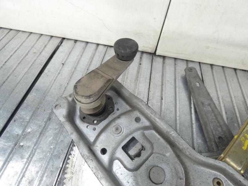 Alzacristalli manuale posteriore sinistro BMW SERIE 5 E34 Diésel - 1