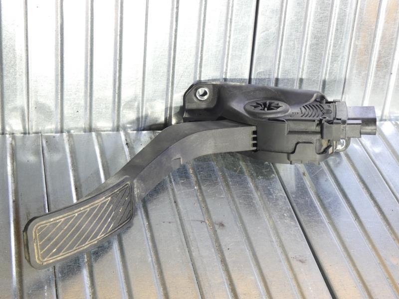 Pedale acceleratore FORD FIESTA 6 PHASE 1 Diésel - 1