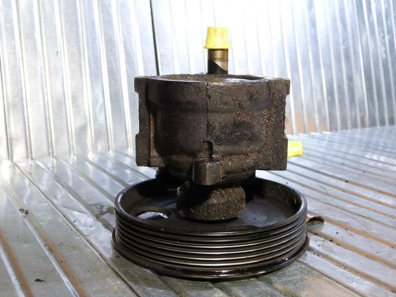 Pompe de direction RENAULT SCENIC 1 PHASE 2 Essence - 1