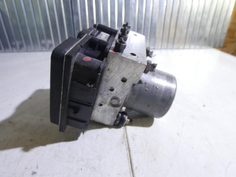 Blocco ABS (antibloccaggio freni) TOYOTA COROLLA VERSO 2 PHASE 2 Diésel - 1