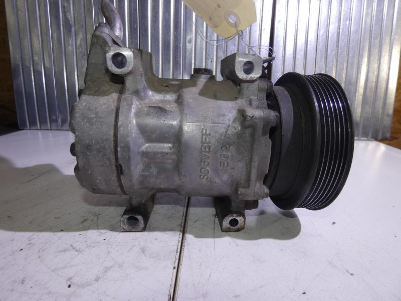 Compresseur clim RENAULT CLIO 2 PHASE 2 Essence - 1
